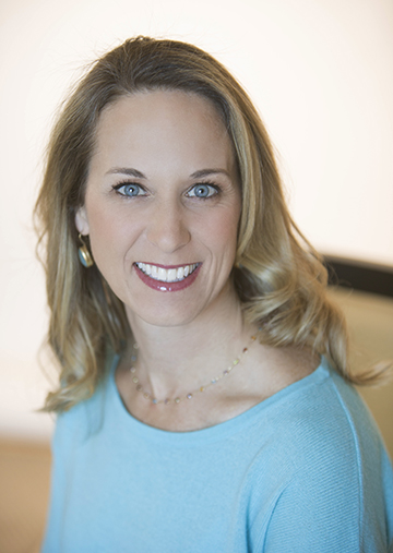 Head shot-Kerri